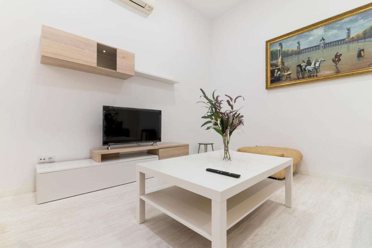Acogedor Y Comodo Apartamento Madrid A/C Zewnętrze zdjęcie